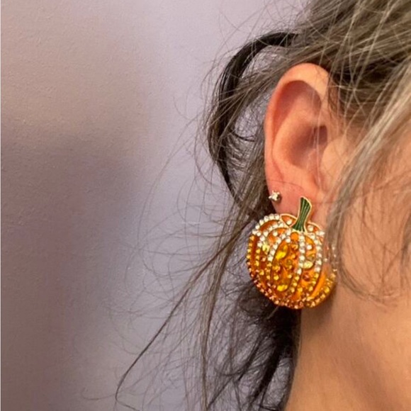 🎃 Pumpkin Earrings 🎃 - Picture 2 of 4
